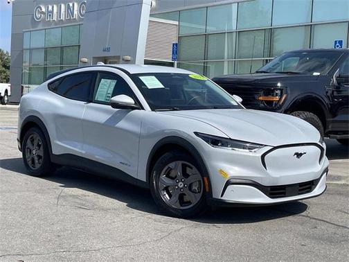 2022 Ford Mustang Mach-E Select