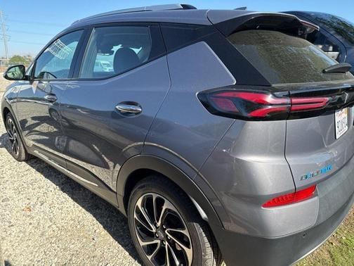 2022 Chevrolet Bolt EUV FWD Premier