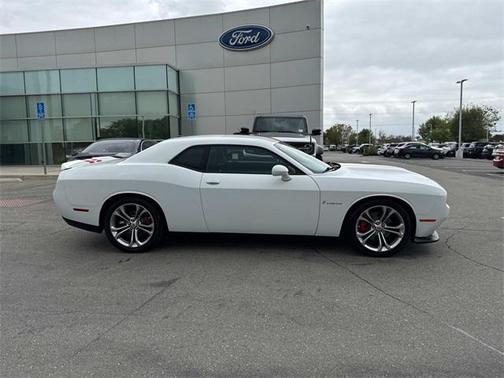 2022 Dodge Challenger R/T
