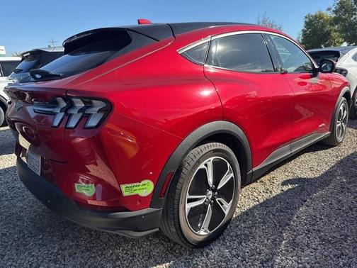 2022 Ford Mustang Mach-E Select