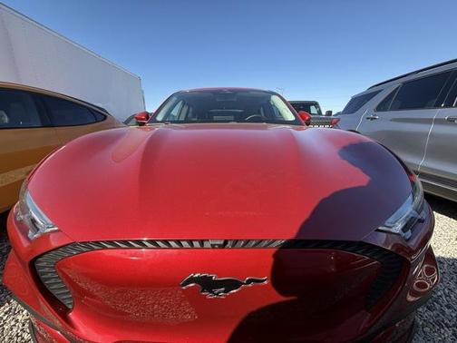 2022 Ford Mustang Mach-E Select