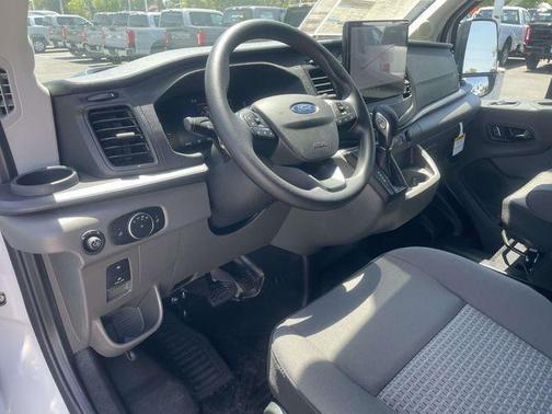 Oxford White 2026 Ford Transit-250 Base