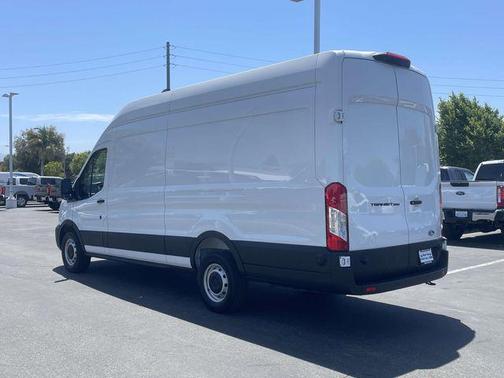 Oxford White 2026 Ford Transit-250 Base