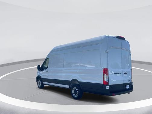 Oxford White 2026 Ford Transit-250 Base