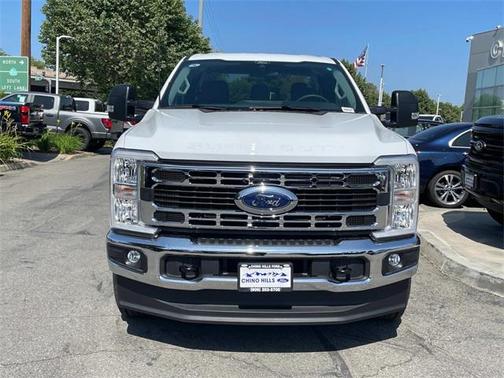 2025 Ford F-350 XLT
