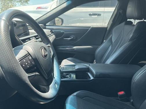 2019 Lexus ES 350 Base