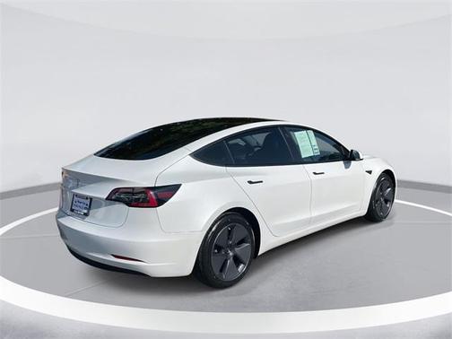 2022 Tesla Model 3 Standard Range