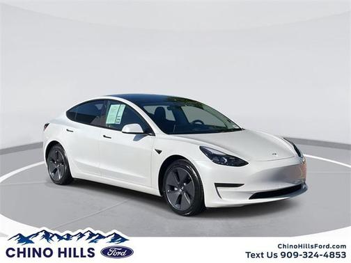 2022 Tesla Model 3 Standard Range