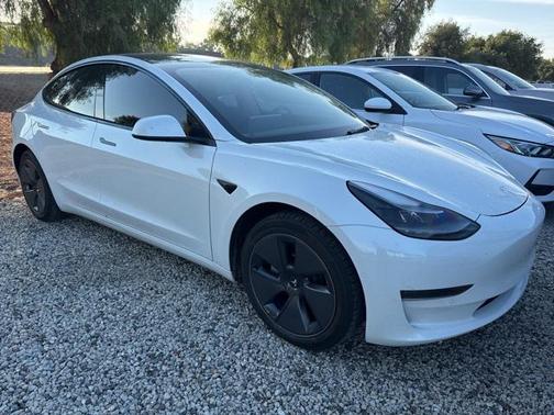 2022 Tesla Model 3 Standard Range