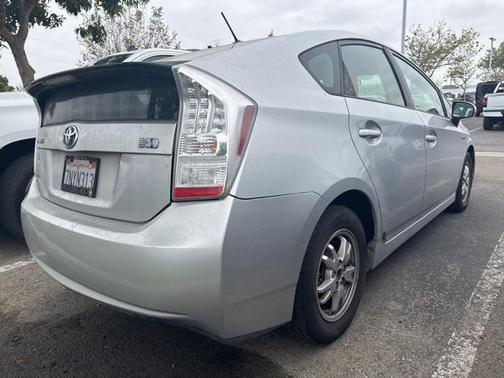 2010 Toyota Prius II