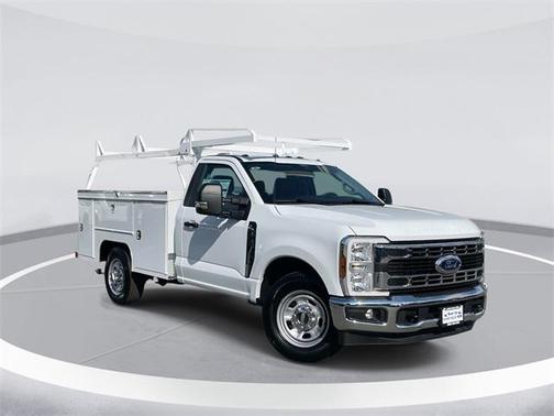 2025 Ford F-350 XL