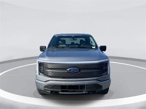 2023 Ford F-150 Lightning XLT