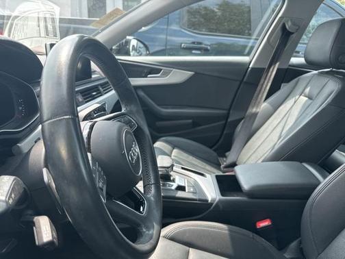 2018 Audi A4 2.0T Tech ultra Premium