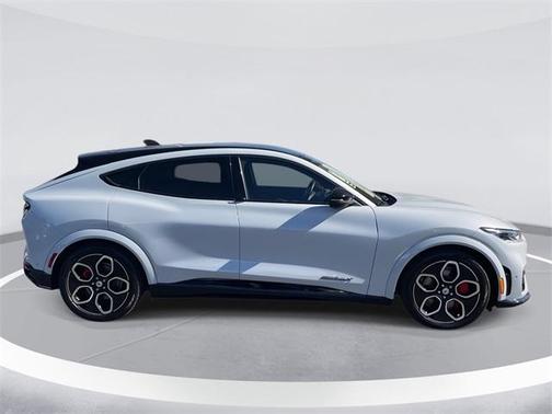 2022 Ford Mustang Mach-E GT