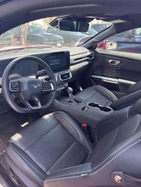 2025 Ford Mustang GT Premium
