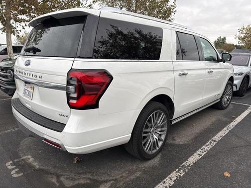 2022 Ford Expedition Max Platinum