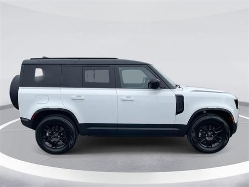 2025 Land Rover Defender 110 P300
