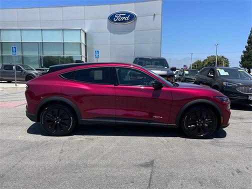 2025 Ford Mustang Mach-E Select