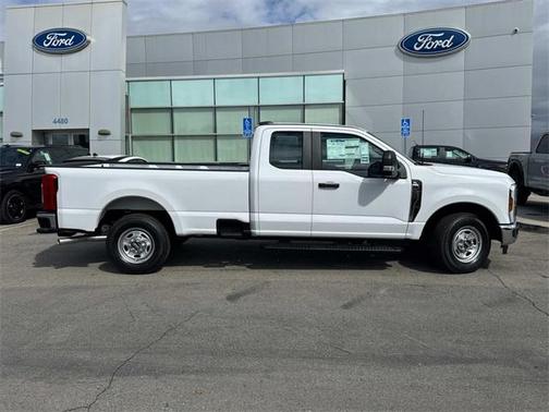 2025 Ford F-250 XL