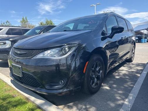 2020 Chrysler Pacifica Limited