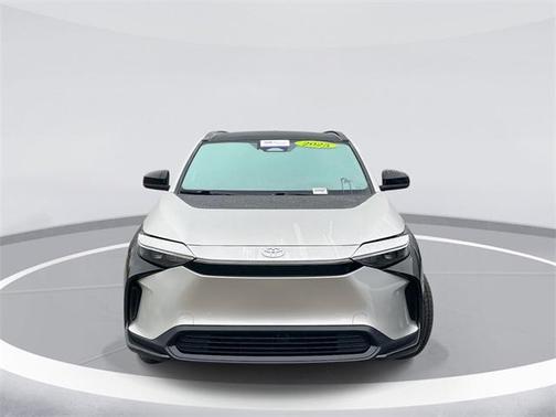 2025 Toyota bZ4X XLE