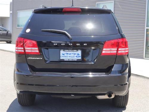 Photo 5 of 25 of 2019 Dodge Journey SE