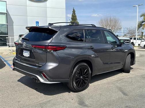 2023 Toyota Highlander XSE