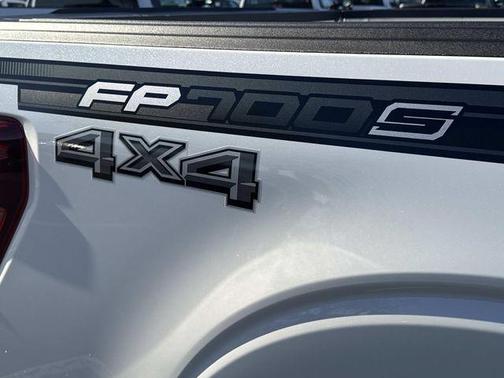 Star White Metallic Tri-Coat 2025 Ford F-150 Lariat