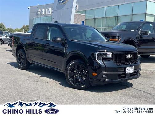 2025 Ford Maverick Lobo Standard