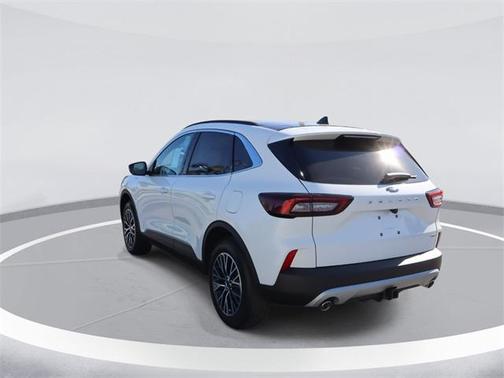 2025 Ford Escape PHEV SE