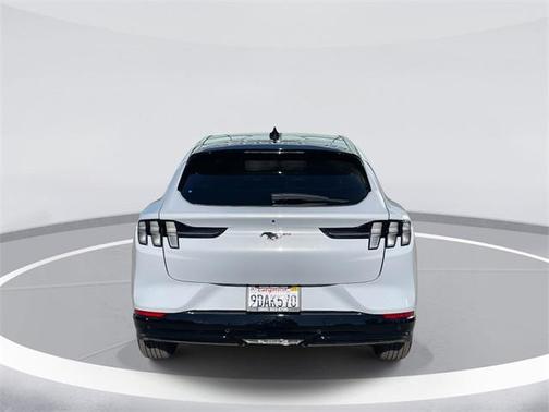 2022 Ford Mustang Mach-E California Route 1