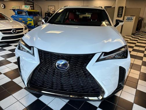 2019 Lexus UX 250h F Sport