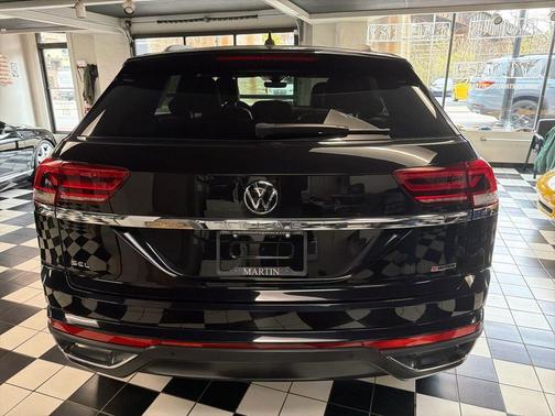 2020 Volkswagen Atlas Cross Sport 2.0T SEL