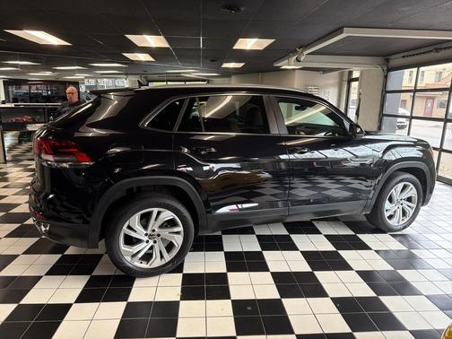 2020 Volkswagen Atlas Cross Sport 2.0T SEL