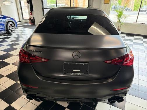 MANUFAKTUR Graphite Grey Magno 2024 Mercedes-Benz AMG C 43 4MATIC