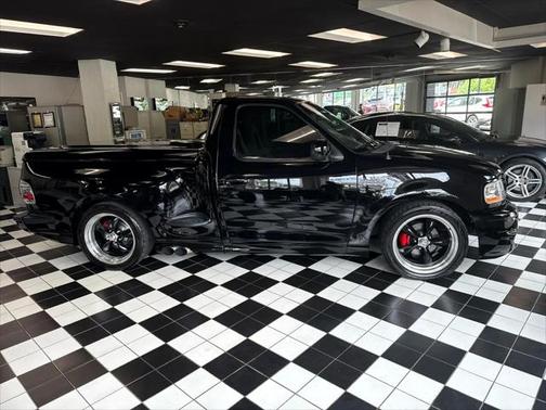 2002 Ford F-150 SVT Lightning