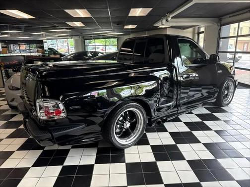 2002 Ford F-150 SVT Lightning