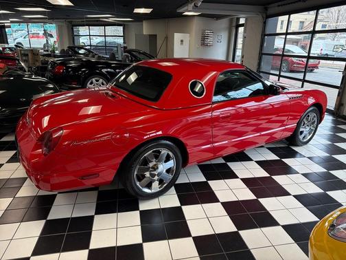 2002 Ford Thunderbird Deluxe