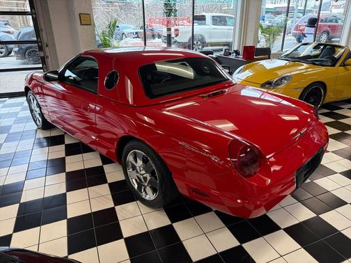 2002 Ford Thunderbird Deluxe