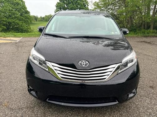 2017 Toyota Sienna Limited
