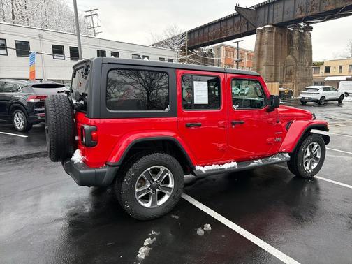 2019 Jeep Wrangler Unlimited Sahara