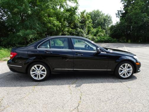 2012 Mercedes-Benz C-Class C 300 4MATIC Luxury