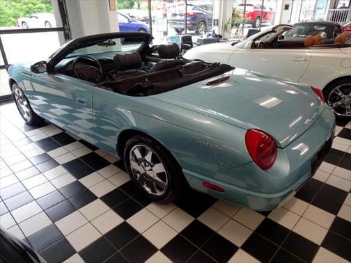 2002 Ford Thunderbird Deluxe