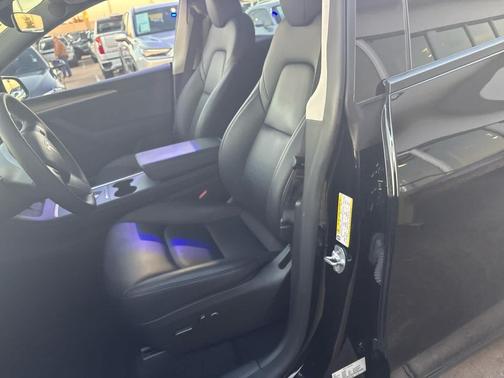 2024 Tesla Model Y Long Range Dual Motor All-Wheel Drive