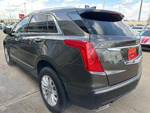 2019 Cadillac XT5 Base