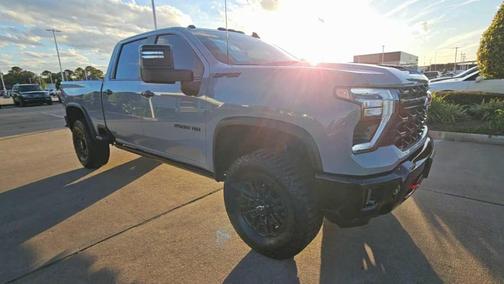 2024 Chevrolet Silverado 2500 4WD Crew Cab Standard Bed ZR2