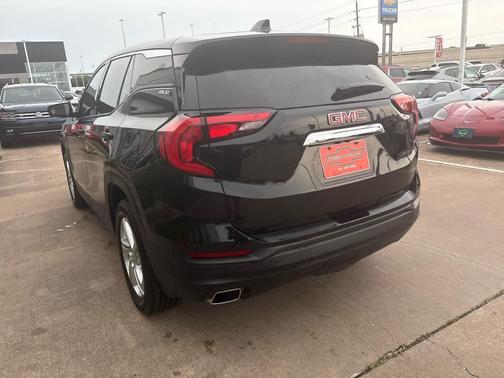 Ebony Twilight Metallic 2018 GMC Terrain SLE
