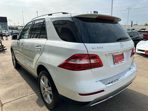 Polar White 2015 Mercedes-Benz M-Class ML 350
