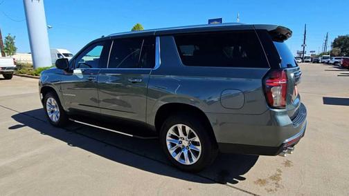 2023 Chevrolet Suburban Premier