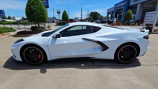 Arctic White 2024 Chevrolet Corvette Stingray w/3LT